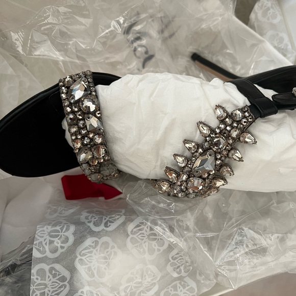 Alexander McQueen Crystal-Embellished High-Heel Sandals - Picture 10 of 11